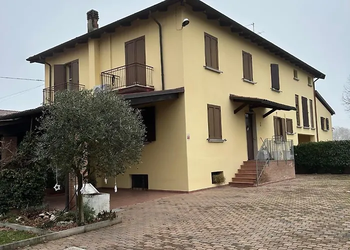 Bed and Breakfast Il Giardino Di Gianna 3*